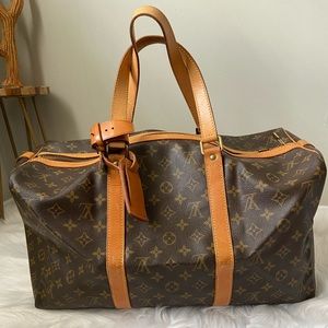 Louis Vuitton Monogram Sac Souple 45.